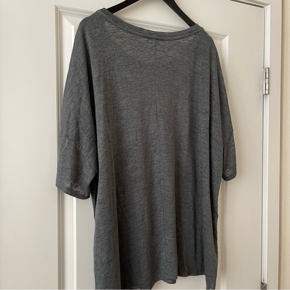 Embroidered top - Picture 4 of 4